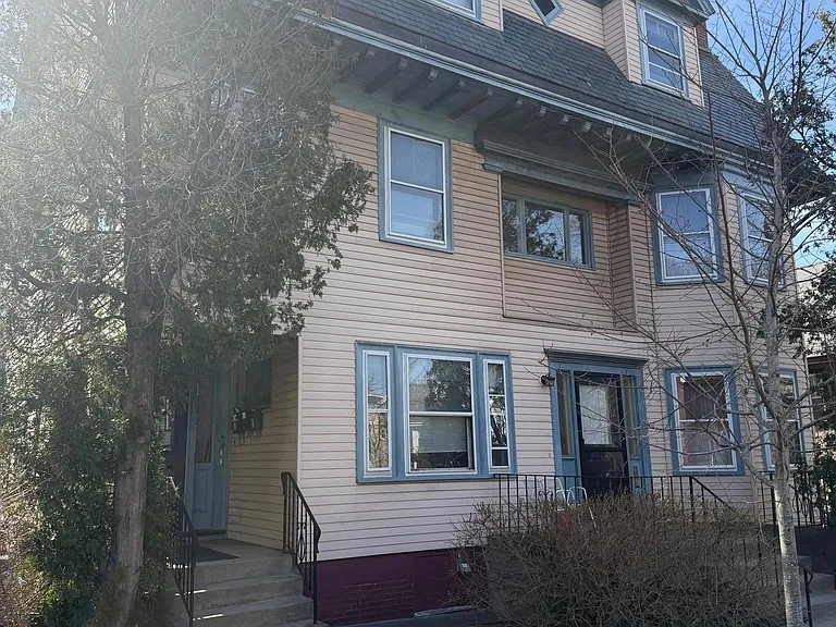 79 College Ave #3 — Photo 7