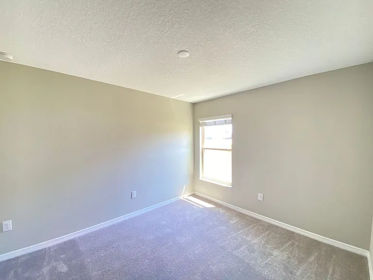 12213 SE 100th Ave — Photo 9