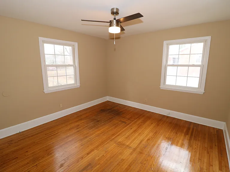 3741 N Sharon Amity Rd — Photo 15