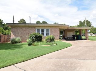 2916 N Adams Ave, Oklahoma City, OK 73127