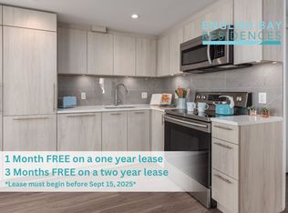 1668 Davie St #305, Vancouver, BC V6G 1V9