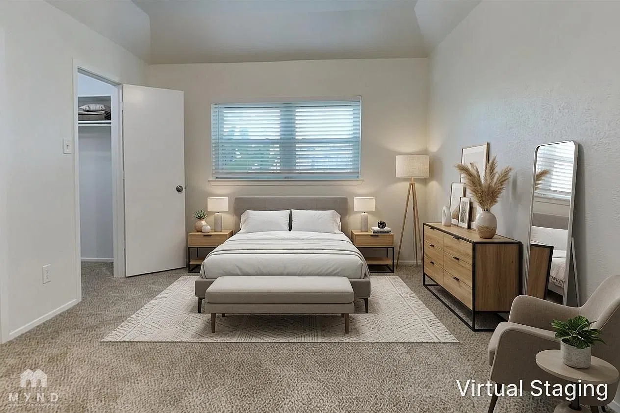 3 bed, 2.0 bath, 1430 sqft, $2,045 — Photo 4