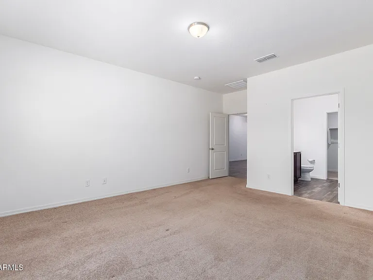 2415 E San Miguel Dr — Photo 11
