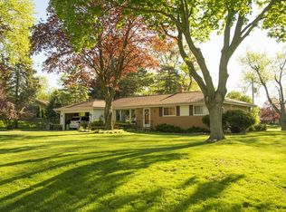 4700 Shasta Dr, Brookfield, WI 53045