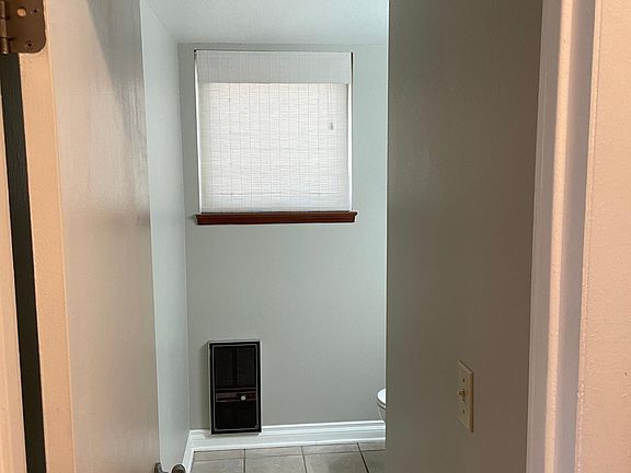 1/2 bathroom downstairs