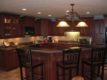 4th image of 176 Spurgeon Dr