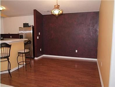 4th image of 760 Hidden Springs Dr