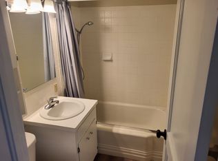 1421 E Stanford St, Springfield, MO 65804