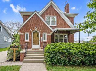 200 S Pleasant St #B, Royal Oak, MI 48067