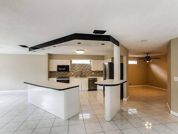 4th image of 2355 NW 33rd Terrace