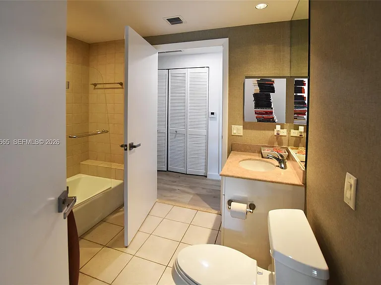 801 Brickell Key Blvd #1209 — Photo 20