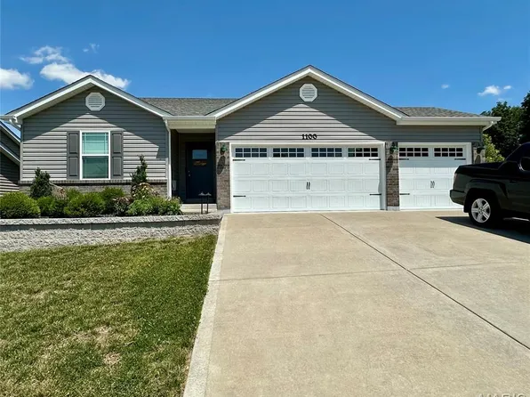 1100 Slapshot Dr, Foristell, MO 63348