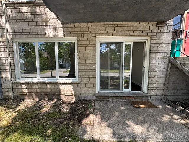236 Louisa St #1B — Photo 21