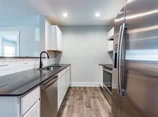 807 N O'Neil Street, Clayton, NC 27520