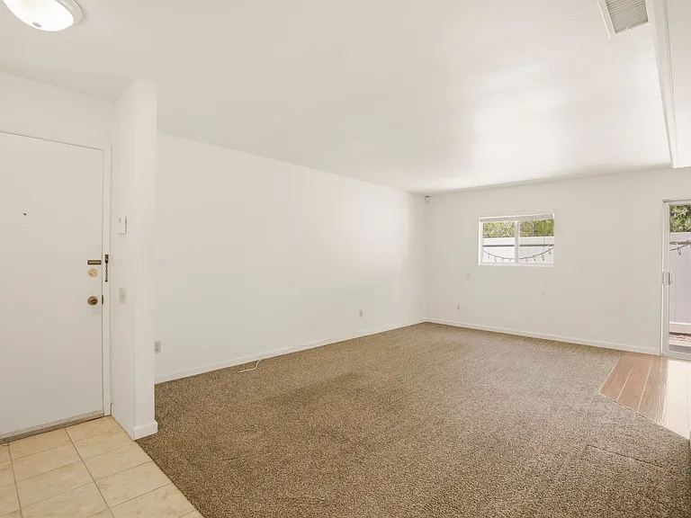 11315 Matinal Cir — Photo 3