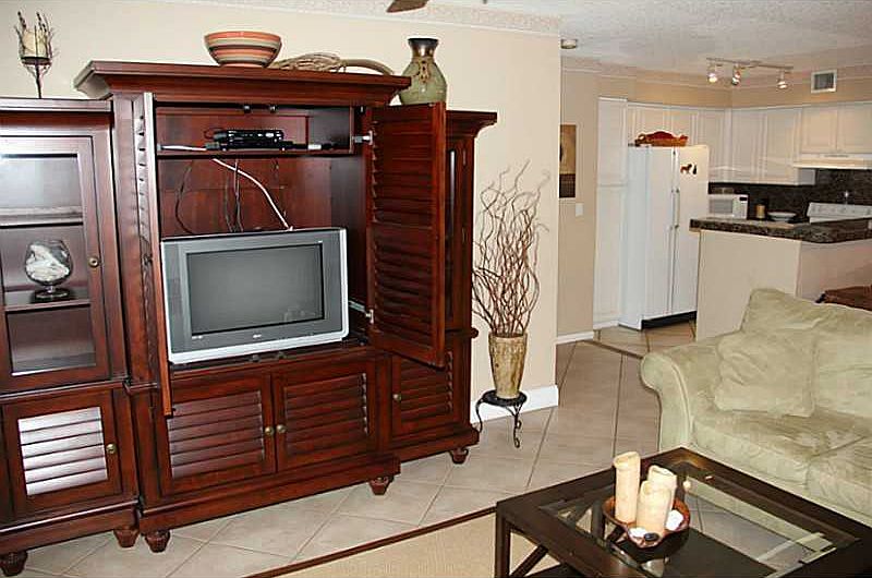 Home For Sale In Yacht Club