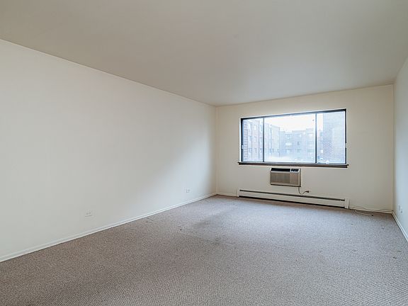 5th image of 8455 W Leland Ave Unit 201