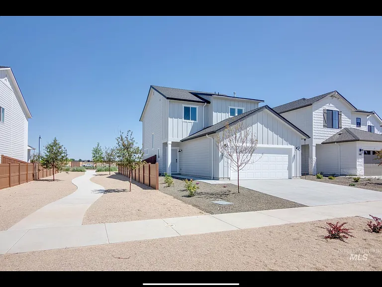 7148 W Riverwood St — Photo 2