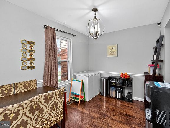 4th image of 1847 Hawk Ct