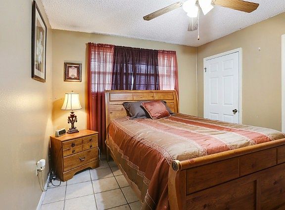 3rd image of 507 Cypress Dr