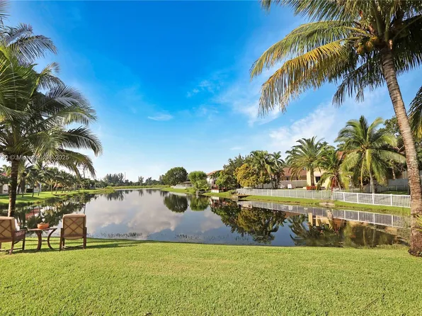 3940 SW 144th Ter, Miramar, FL 33027