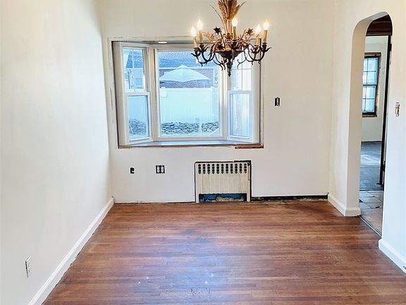 3rd image of 601 8th Ave