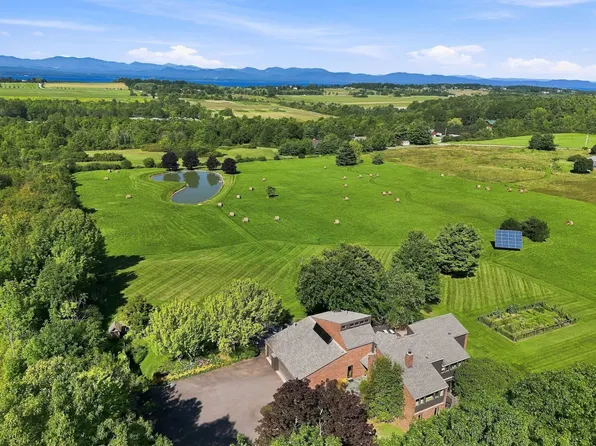 790 Lime Kiln Road, Charlotte, VT 05445