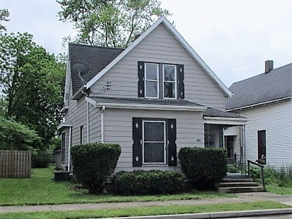 1st image of 249 W Locust St