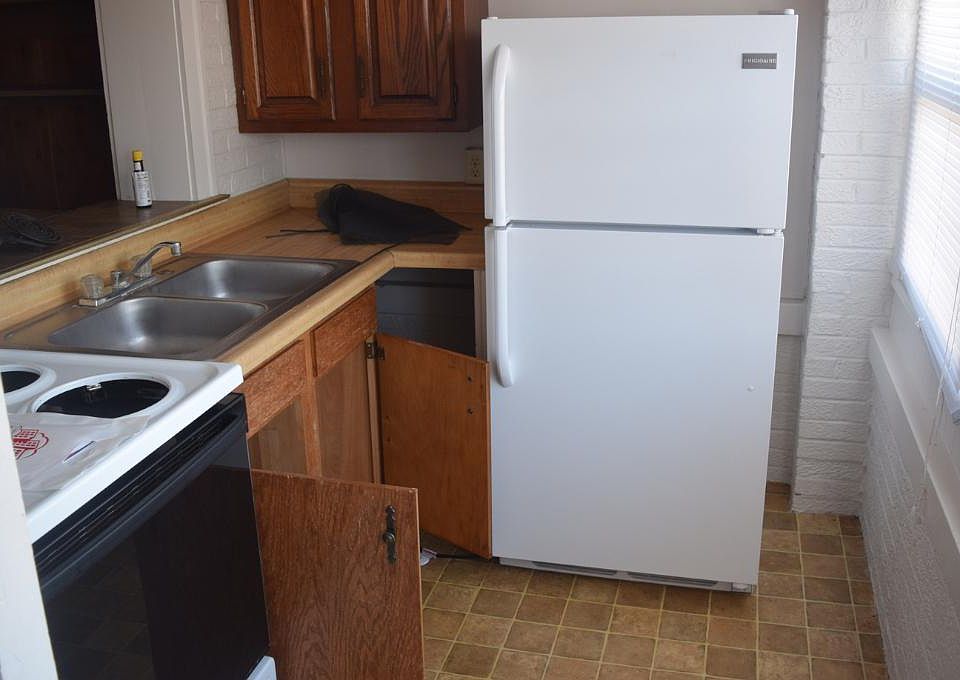 1st image of 125 N College Ave APT 3