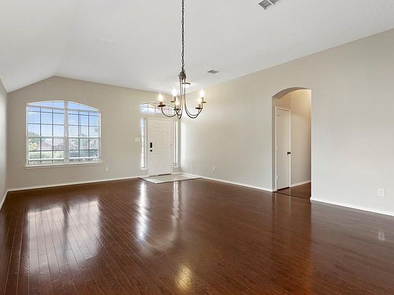 5th image of 2605 Landmark Ct