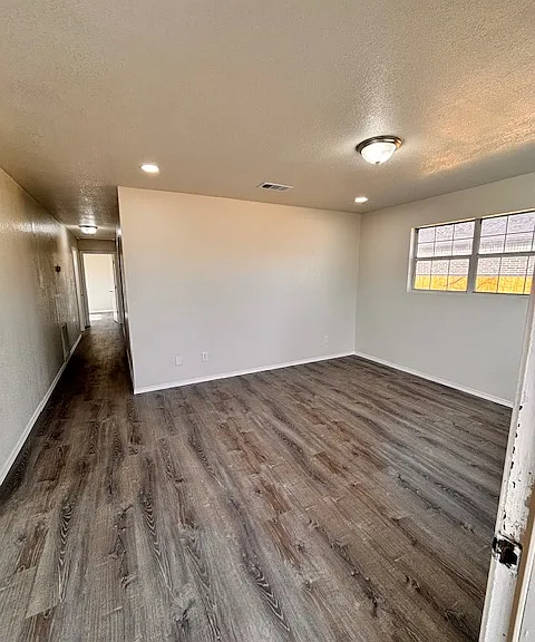1011 S Sherman St — Photo 11