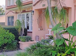 126 Orange Ave N, Saint Petersburg, FL 33710