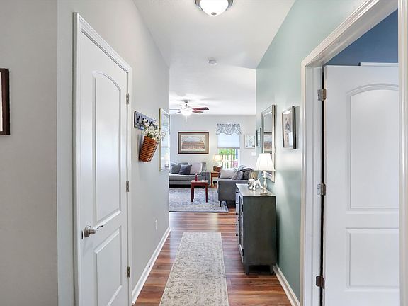 5th image of 4356 Yarrow Ct