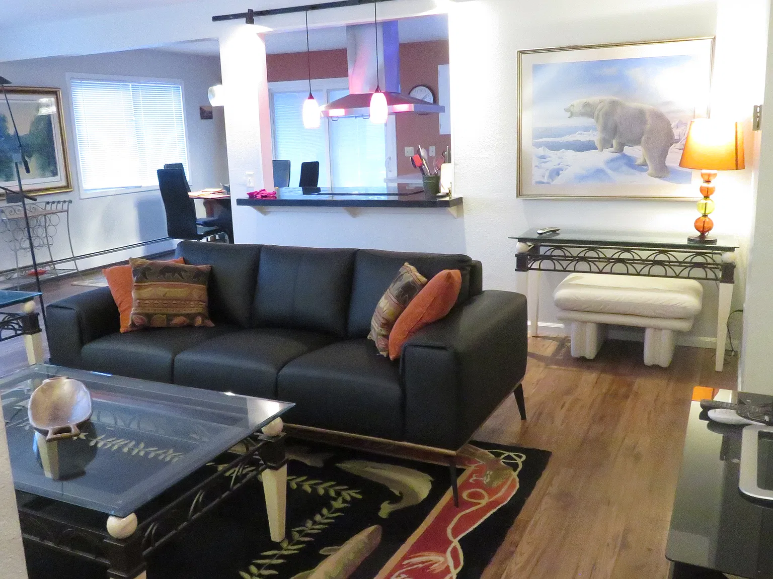2 bed, 1200 sqft, $2,750 — Photo 1