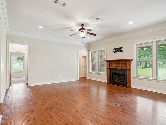3rd image of 12422 Katie Dr