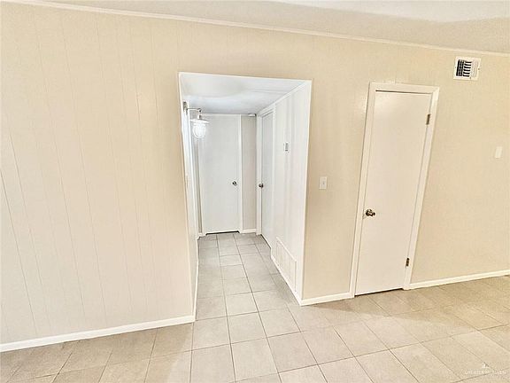 5th image of 3616 Harvey Dr W APT 12