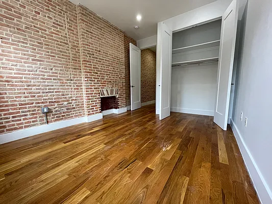 Rented by Yup Realty LLC | media 7