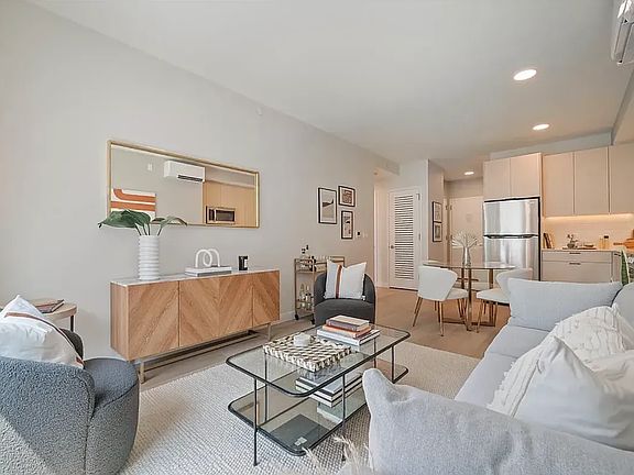 5th image of 15310 88th Ave #414