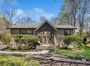 3 Campbell Dr, Somers, NY 10589