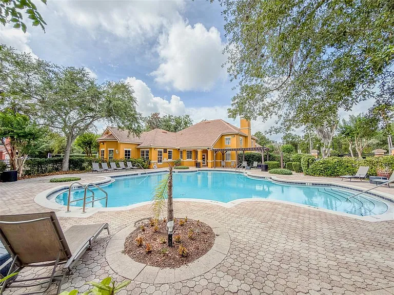8818 Villa View Cir #204 — Photo 45