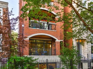 1518 W Chestnut St #1, Chicago, IL 60642