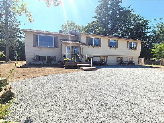 2nd image of 9014 67th Avenue Ct E