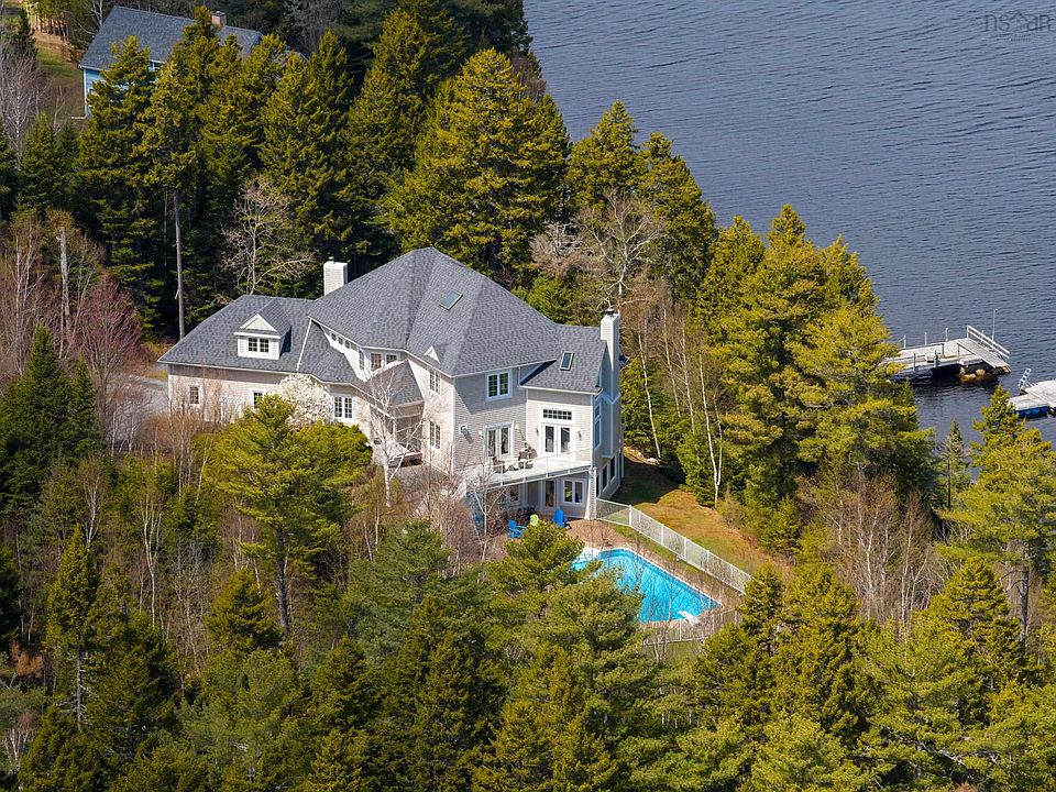 1st image of 1 Eagle Point Ln