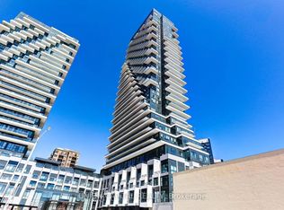 30 Inn On The Park Dr #4102, Toronto, ON M3C0P8