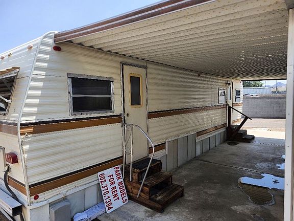 Covered patio or parking area