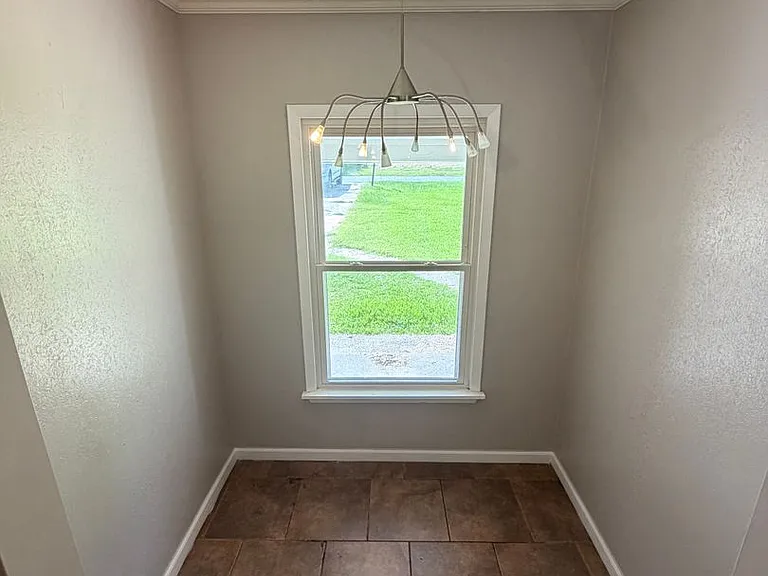 928 Poleman Rd — Photo 13