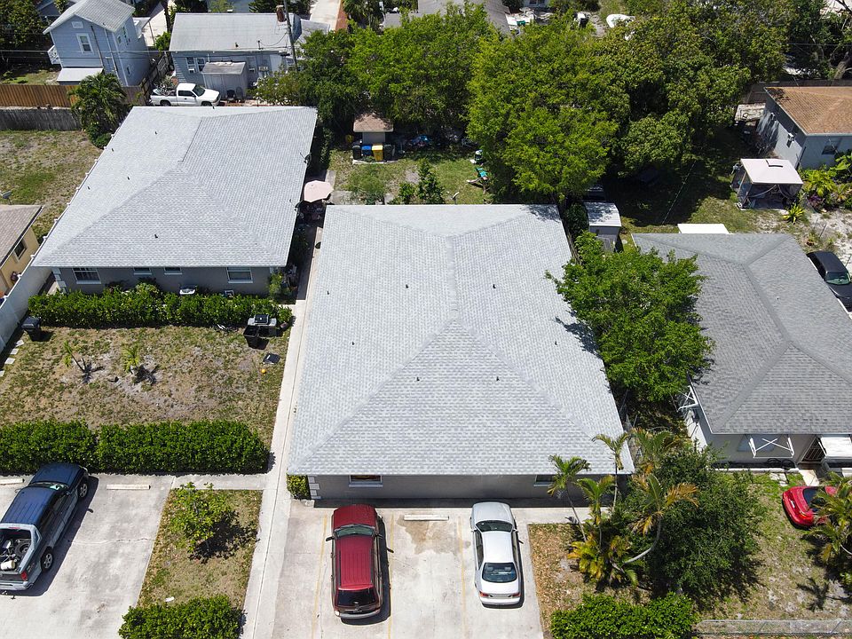 2nd image of 909 S N Street