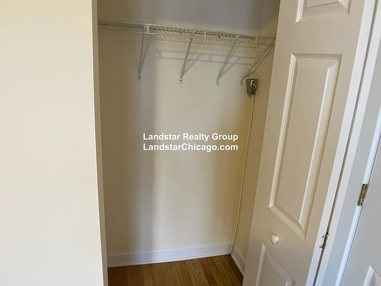 2453 N Spaulding Ave #3 — Photo 19