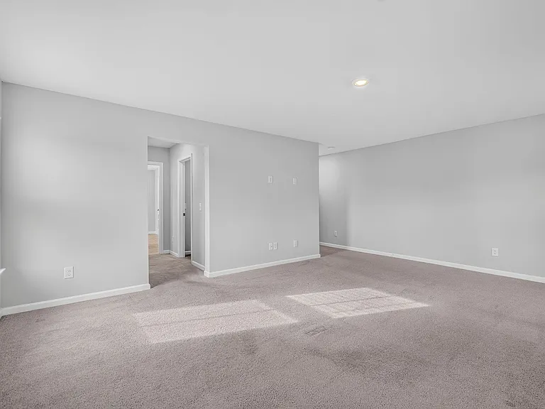 518 Yellow Leaf Ln — Photo 35