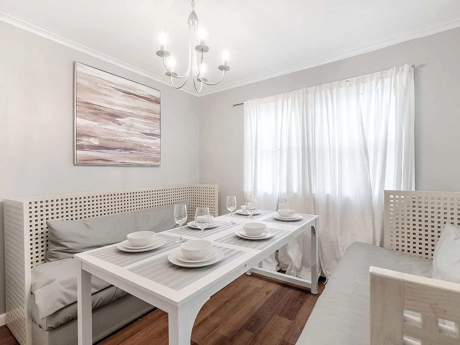 Southampton Village Rental — Photo 4
